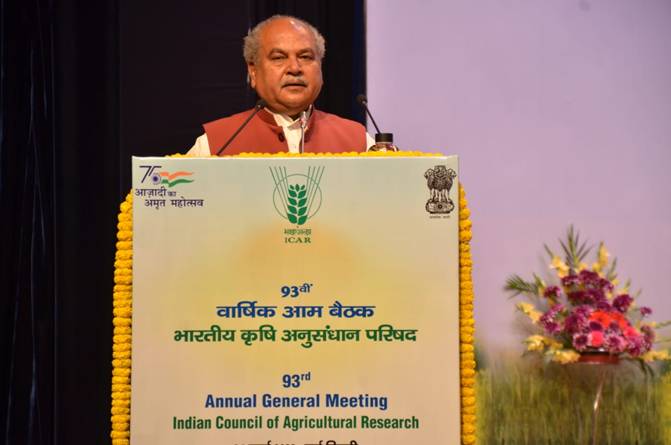 PM Modi encouraged farmers and scientists to compete globally, says Tomar