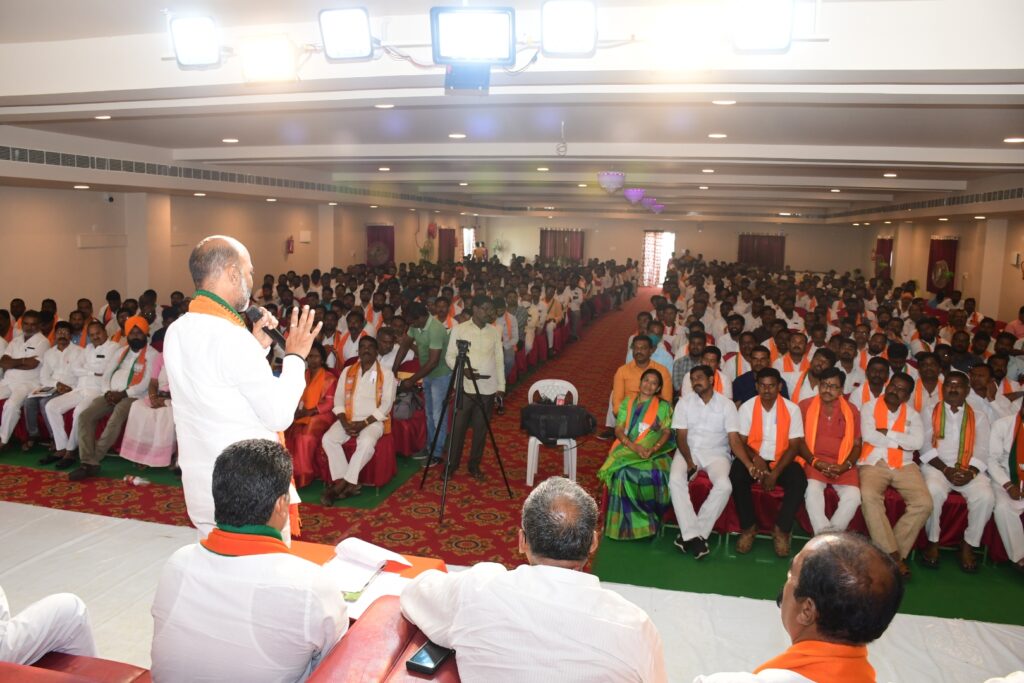 Deep-rooted conspiracy behind Secunderabad vandalism, flays Bandi Sanjay