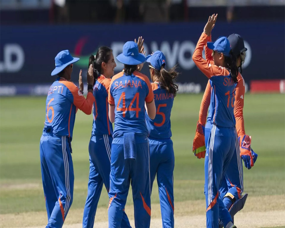 India beat Pakistan by 6 wickets in Women’s T20 World Cup